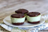 Gluten-Free Vegan Mint Chocolate Mini Cheesecakes Recipe