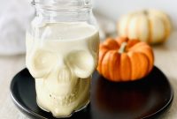 Spooky Halloween Cocktail Recipes to Impress Your Guests