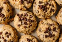 Crunchy Granola Cookie Recipe with Oats and Honey