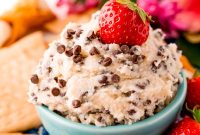 Mascarpone Cannoli Dip Recipe: Creamy Dessert Dip for Parties
