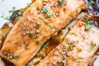 Oven-Baked Honey Garlic Salmon with Crispy Edges
