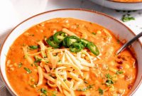 Creamy Chicken Enchilada Soup Recipe for Cozy Weeknight Dinners