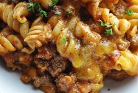 Slow Cooker Hungarian Goulash Recipe for Tender Beef