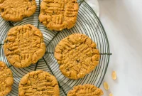 Crispy Vegan Peanut Butter Cookies Recipe for Perfect Snacks