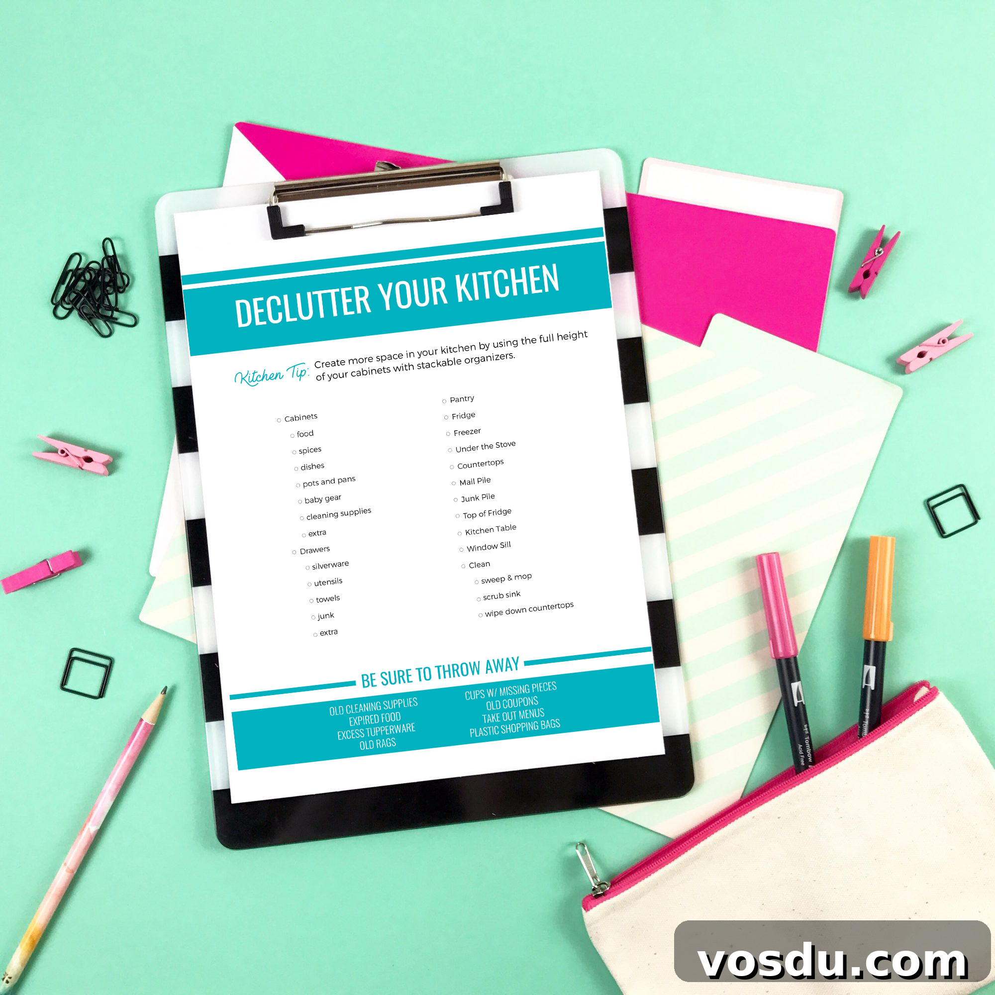 30-Day Declutter Challenge: Transform Your Home in a Month 2 The Declutter Workbook