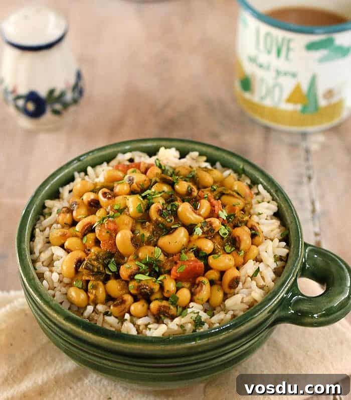 Vegan Instant Pot Black-Eyed Pea Curry with Spinach and Tomatoes 2 img 21232 1