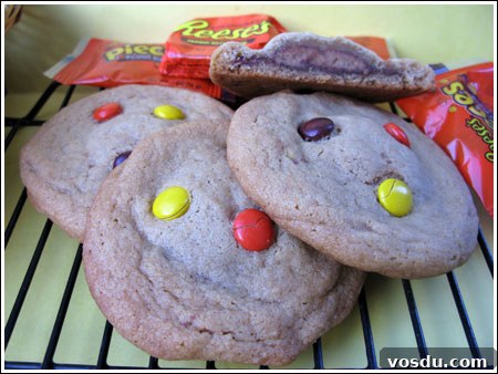 peanutbuttercookies Reese's stuffed peanut butter cookies