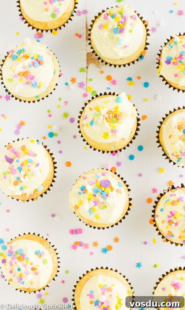 Perfect Buttercream Frosting Recipe: Step-by-Step Guide 7 FUNFETTI CUPCAKES