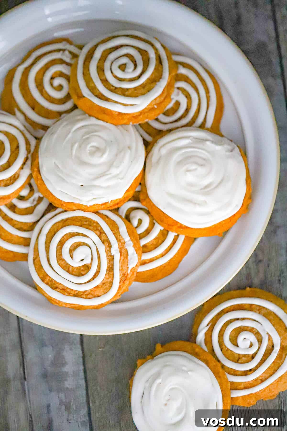 Pumpkin Roll Pudding Cookies Recipe for Moist Fall Treats 6 pumpkin roll cookies