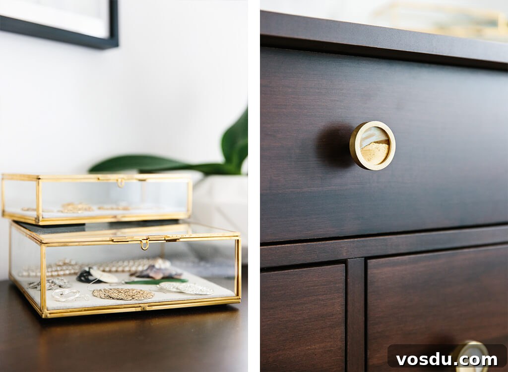 Modern Minimalist Bedroom Makeover with Havenly Design Ideas 9 My modern and minimalist bedroom design and decor. My interior design style is a blend of minimalism, mid-century modern, Scandinavian and SoCal vibes.
