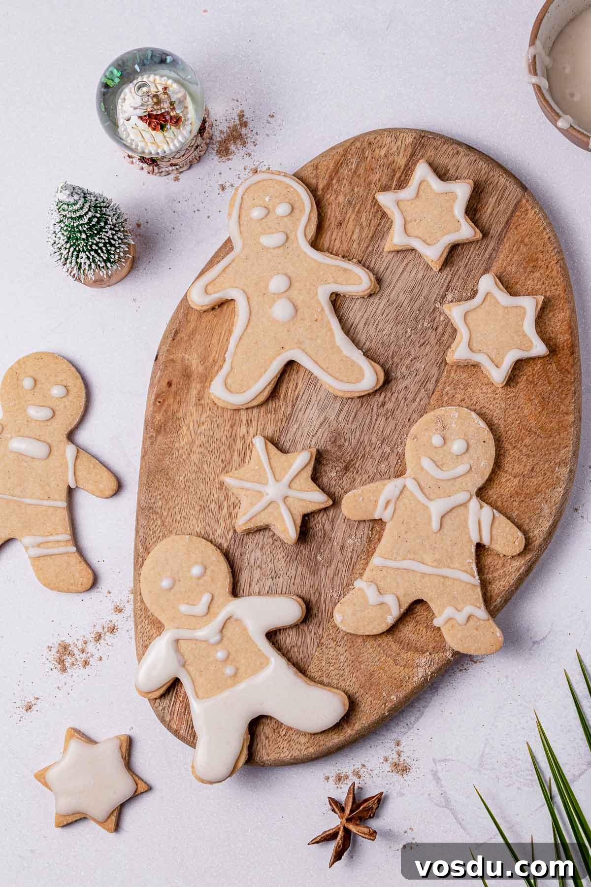 Gingerbread Cookie Recipe with Reduced Sugar and Whole Grains 2 Gingerbread cookies