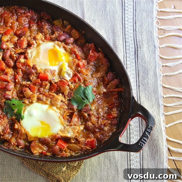 Vegetarian Moroccan Bean Chili with Poached Eggs Vegetarian Moroccan Bean Chili with Poached Eggs