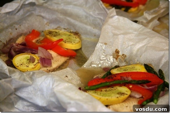 Tilapia en Papillote: Steamed Fish Parcels with Lemon & Herbs 2 Tilapia in parchment