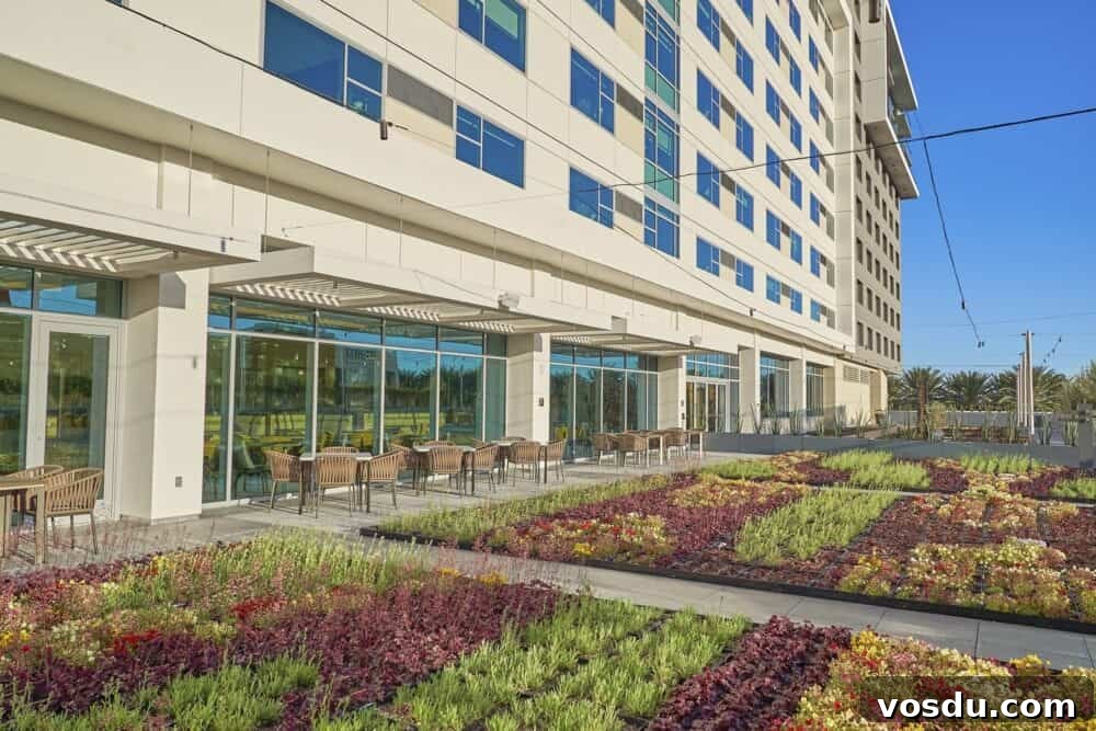 JW Marriott Anaheim – Hotels Near Disneyland Resort 9 JW Marriot Gardens