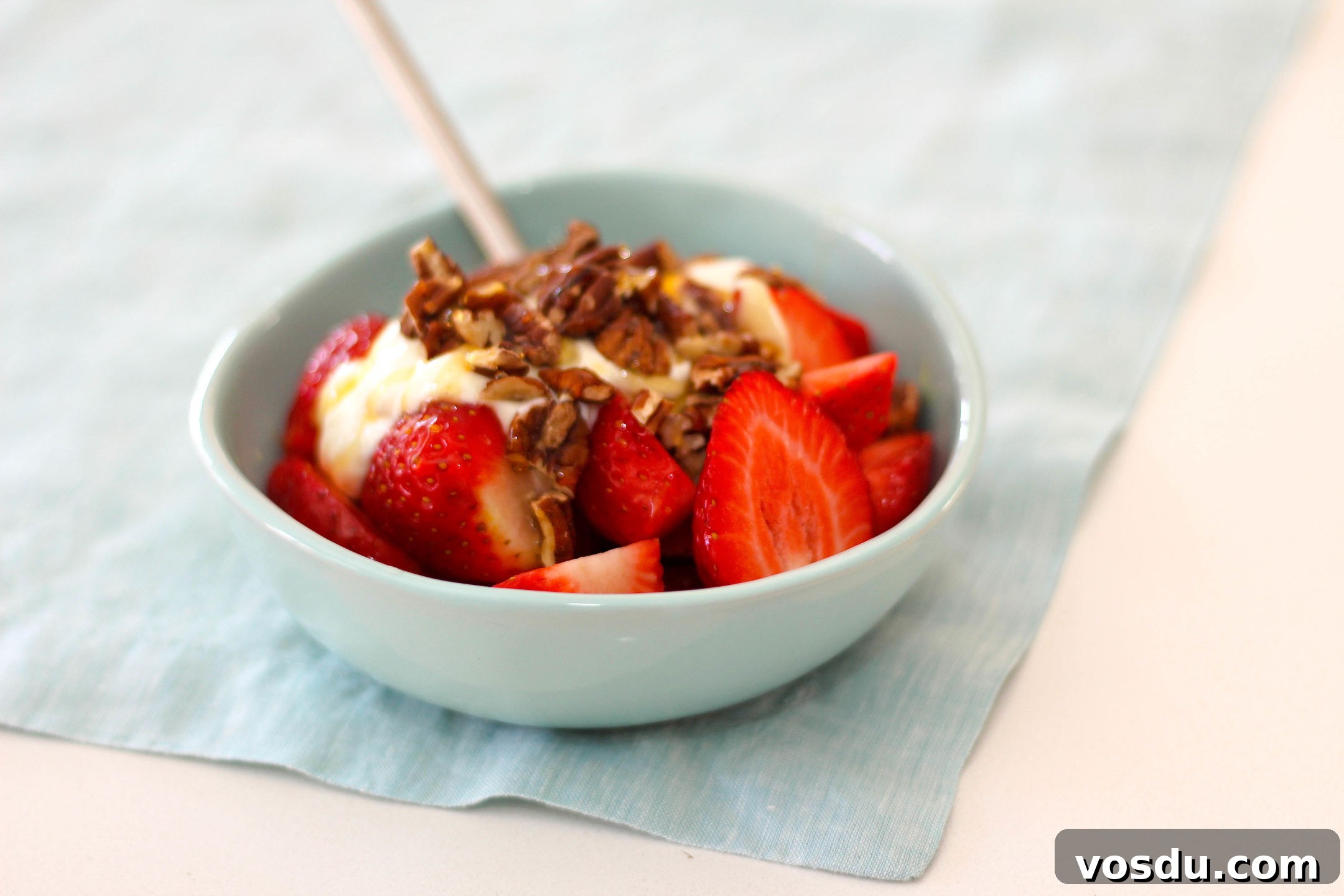 Cinnamon Greek Yogurt with Organic Strawberries — Quick Recipe 2 Organic Strawberries with Greek Yoghurt, Honey, Pecans Gluten Free 2-2