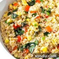 Authentic Thai Pineapple Fried Rice Recipe with Shrimp and Cashews 15 img 76374 17