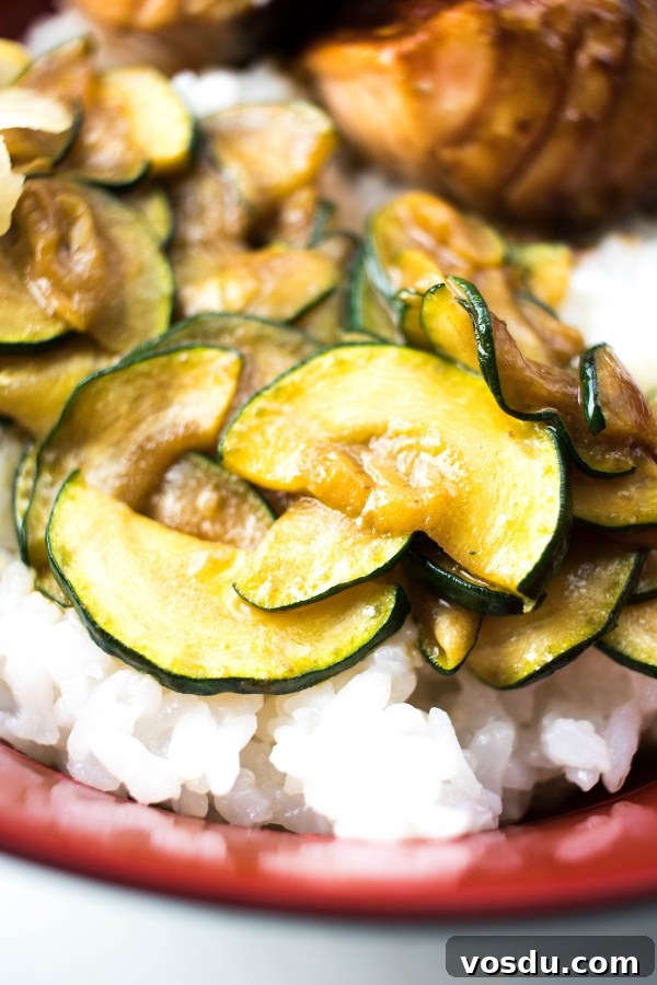 Japanese Salmon Donburi: Authentic Salmon Rice Bowl Recipe 4 Japanese salmon rice bowl
