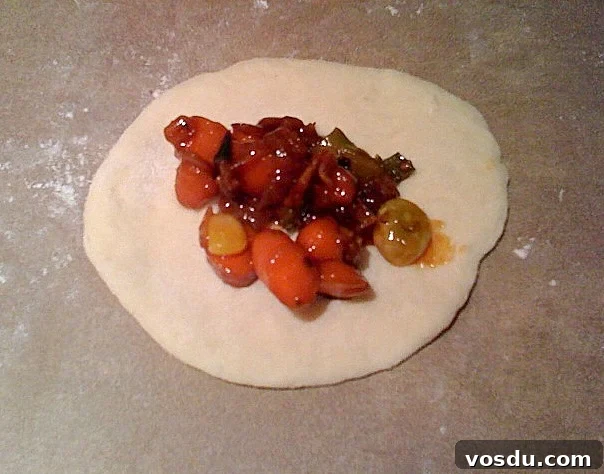 Vegetable Bao Buns: Authentic Chinese Steamed Buns Recipe 4 Dough circles with filling