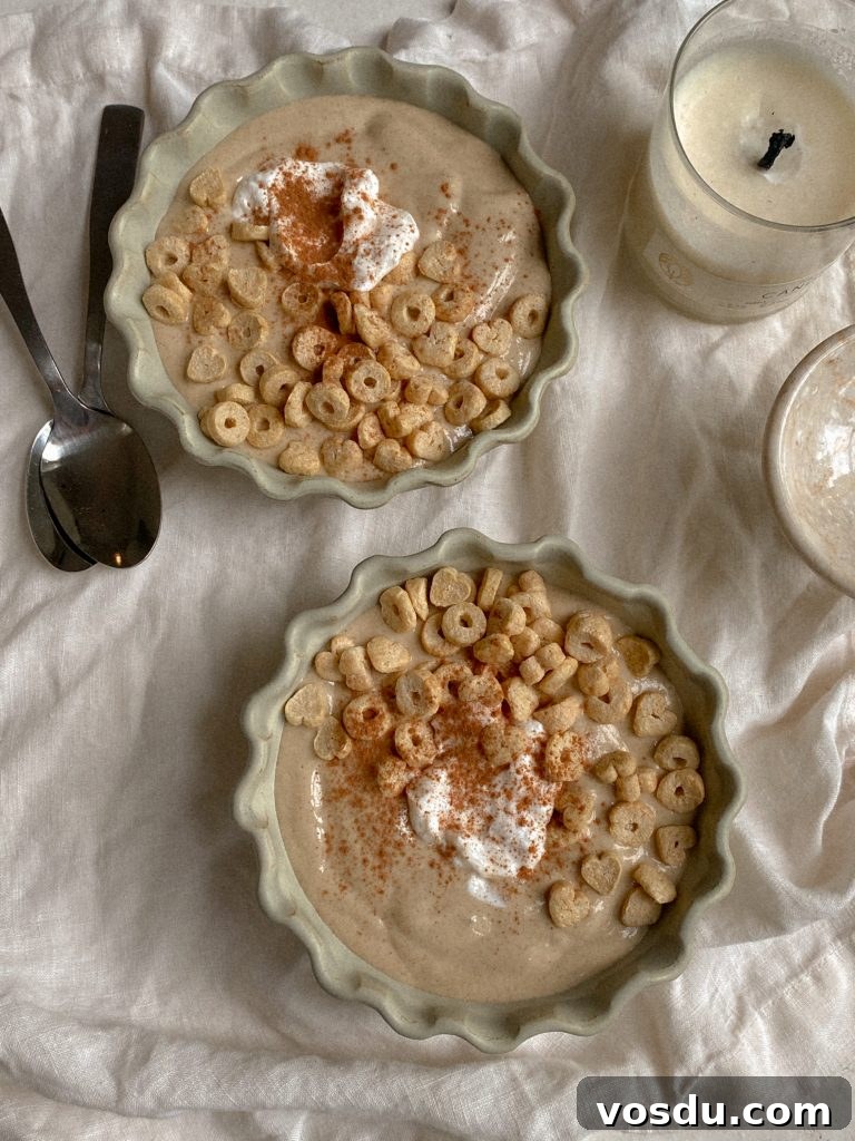 Cinnamon Crunch Frosty Smoothie Bowl Recipe 2 img 8051 1