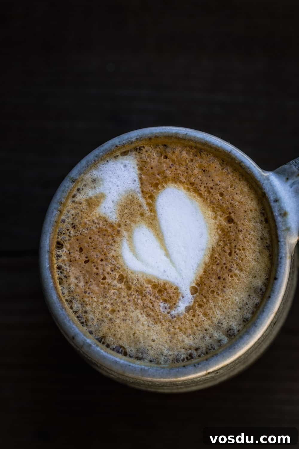 Top San Francisco Coffee Shops for Digital Nomads — 2026 Guide 5 A cappuccino with a foam shaped heart in a ceramic cup.