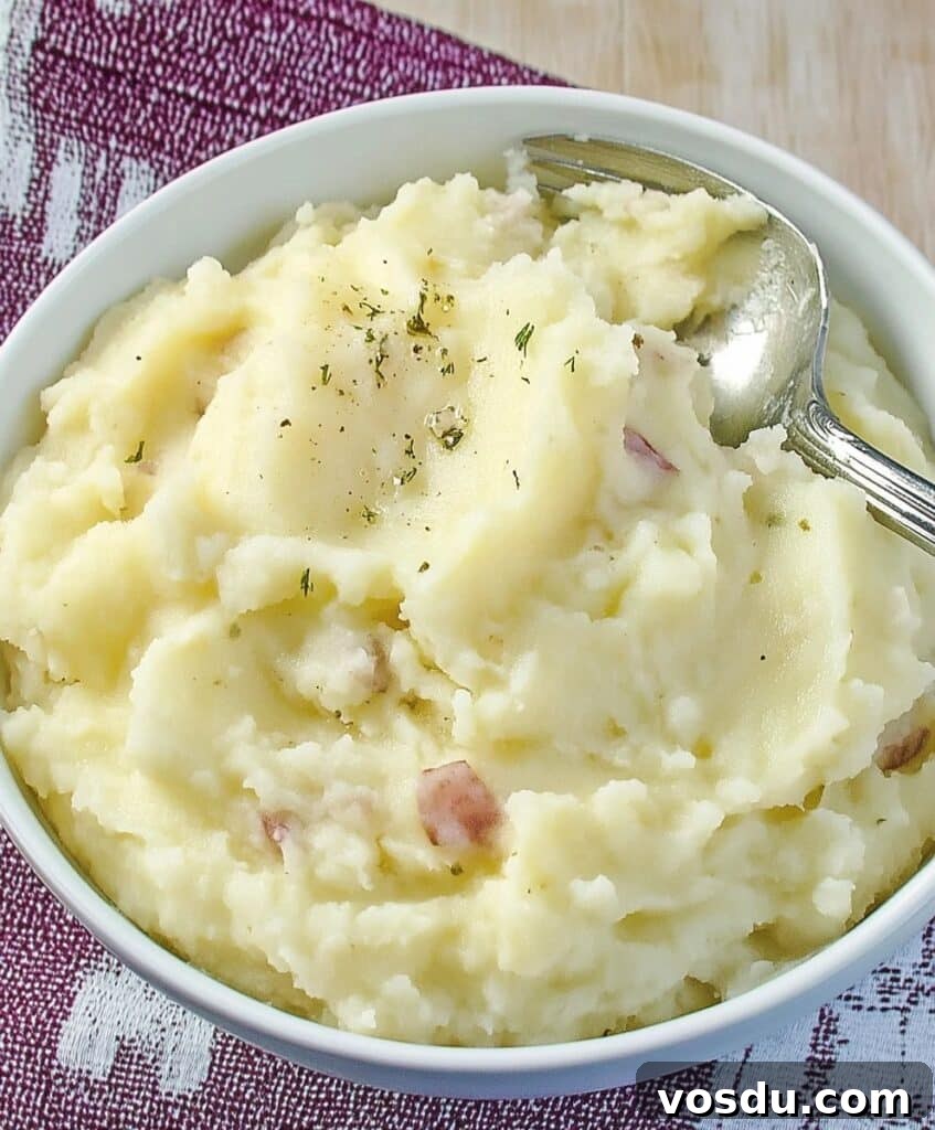 Classic Southern Mashed Potatoes with Buttery Garlic Flavor 3 img 83318 2