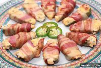 Bacon-Cheddar Stuffed Jalapeño Poppers