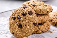 Chewy Peanut Butter Oatmeal Cookies Recipe