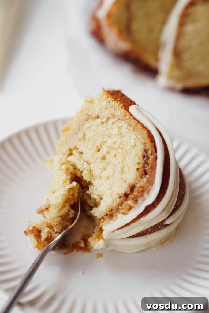 Bundt cake slice